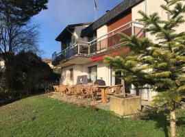 AU PIED DU VERCORS TOUT EST PERMIS, hotel blizu znamenitosti Grande Breche II, La Rivière