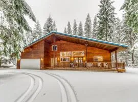 Elk Tracks Lodge