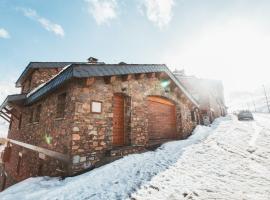 Unique Chalet right on the slopes with view and PK