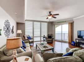 Sleek Gulfport Condo with Ocean Views and Pool Access!, hotel with jacuzzis in Gulfport