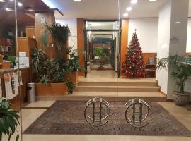 Hotel Cristallo, hotel near Udine Airfield - UDN, Udine