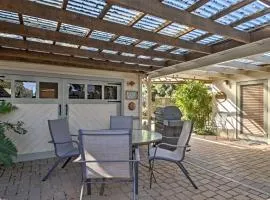 Cozy Arroyo Grande Cottage with Patio and Grill!