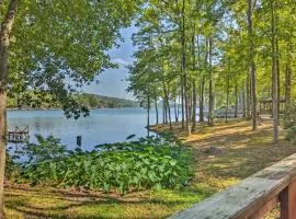 Lakefront Townhome with View in Hot Springs Village!