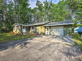 Higgins Lake Getaway with Fire Pit, Walk to Beach!