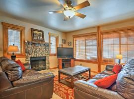Spacious Winthrop Home-Walk to Trails, Restaurants, Hotel in Winthrop