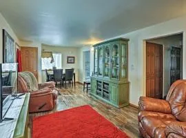 North Pole Apt with Furnished Deck about 11 Mi to UAF!