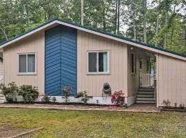 9 Mi to Ocean City Beaches Retreat with Patio