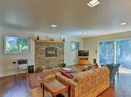 Lake Almanor Country Club Home with Views!