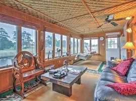 Quaint Chincoteague Island Hideaway with 2 Porches!