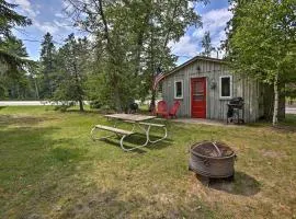 Charming Suttons Bay Cottage with Shared Waterfront!