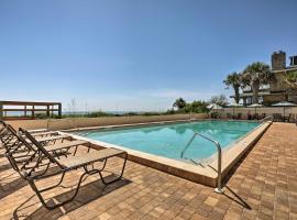 Oceanfront St Augustine Studio with Pool Access!, hotel sa St. Augustine