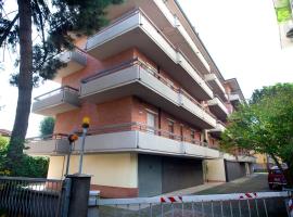 Residence Holiday, hotel u gradu 'Bellaria-Igea Marina'