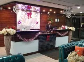 Baymont by Wyndham Montreal Airport、ドルバルにあるモントリオール・ピエール・エリオット・トルドー国際空港 - YULの周辺ホテル