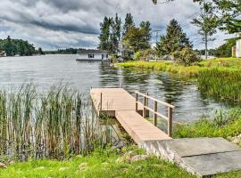 Waterfront Wellesley Island Apt with Private Dock!, hotel i nærheden af Maxson Airfield - AXB, 