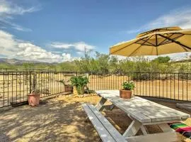 Tucson Casita with Fireplace View Animals and Mtns