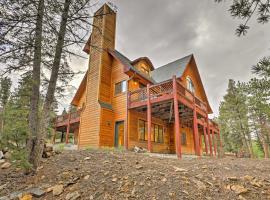 Expansive Hartsel Home with Mtn Views Near Hiking, hotel met parkeren in Antero Junction