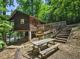 Gone Hiking Bryson City Cabin with Hot Tub and Grill