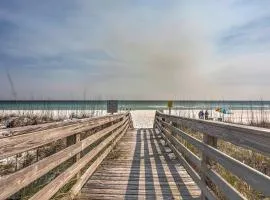 Sleek Pensacola Beach Condo Patio, Walk to Beach