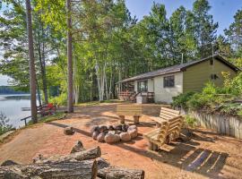 Lakefront Cabin with Private Dock and Beach!, villa i Manistique