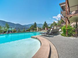 Cozy Manson Condo on Lake Chelan with Pool Access!, hotel v destinaci Manson