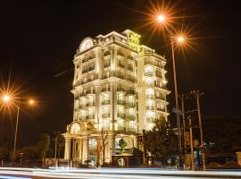 Manh Quan Luxury Hotel, three-star hotel in Vĩnh Yên