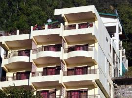 Green Roof Hotel, hotell med parkeringsplass i Nainital