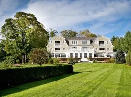 The Mayflower Inn & Spa, Auberge Collection