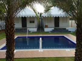 16 Bedouin, hotell sihtkohas Hosūr