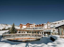 Hotel Bacherhof, hotel in Maranza