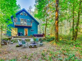 Wildwood Cabin، فندق في Welches