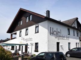 Hotel Laufelder Hof, hotel a Laufeld