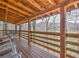 Serene Cabin in the Smokies with 2 Decks and Hot Tub!, vacation home in Waynesville