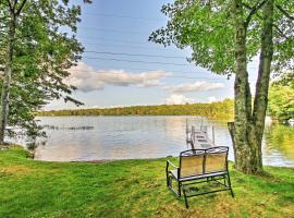 Scenic Lyman Home on Swan Pond with Wraparound Deck!, hotel met parkeren in Spang Mills