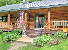 Scenic Cabin on 2 Acres Near Lake Holcombe Marina!, hotel in Holcombe