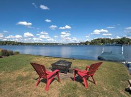 Benton Harbor Lake Home with Dock Newly Remodeled!, hotel with parking in Woodland Beach