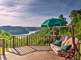 Cozy Dale Hollow Lake Cabin with Deck and Creek Views!