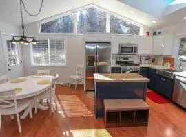 Mountain Modern-1743 by Big Bear Vacations