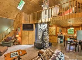 Trout Lake Cabin with Private Dock, Kayaks and Loft!
