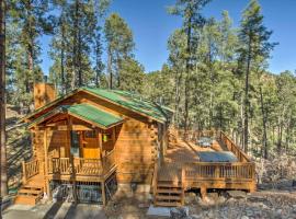 Ruidoso Log Cabin Retreat - Peaceful and Convenient, hotel in Ruidoso