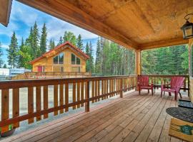 Soldotna Fishing Cabin about Half-Mi to Kenai River!，索爾多特納的Villa