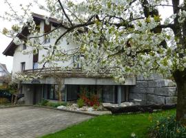 BnB im Grossacker, bed and breakfast en Münchwilen