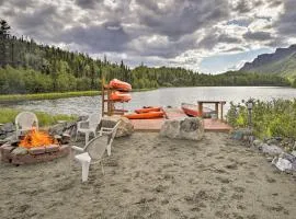 'Lodge 88' - Steps to Weiner Lake w/ Dock & Boat!