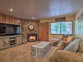 Ski-inandSki-Out Brian Head Condo with Hot Tub Access!, condominio en Brian Head