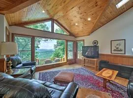 A Scenic View Lodge in Ozarks with Views and Hot Tub