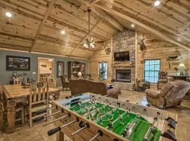 Broken Bow Cabin with Hot Tub and Deck - 4 Mi to Lake!
