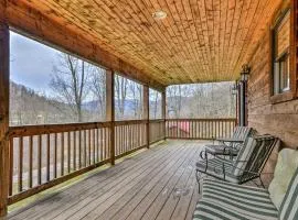 3 Mi to Snowshoe Resort Cabin with Hot Tub