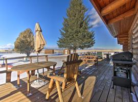 Secluded Dillon Home with Private Hot Tub and Deck!, хотел с паркинг в Дилън