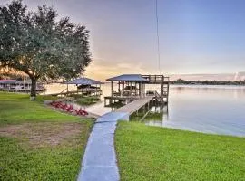 Lakefront Florida Retreat - Pool Table and Boat Dock