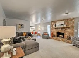 Country Club Home 18 Mi to Arizona Snowbowl!