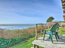 Smith River Vintage Cabin Oceanfront Deck and Views